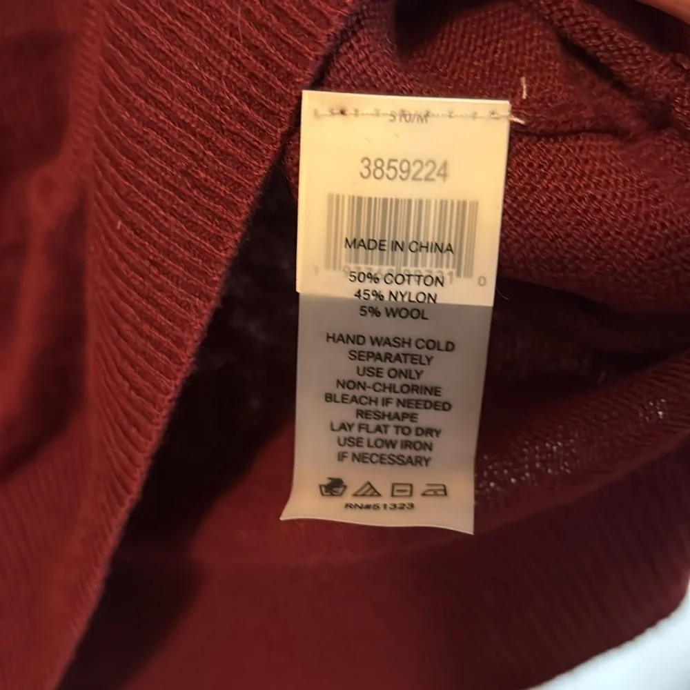 Court & Rowe Burgundy Crew Neck Voila Sweater Size Medium